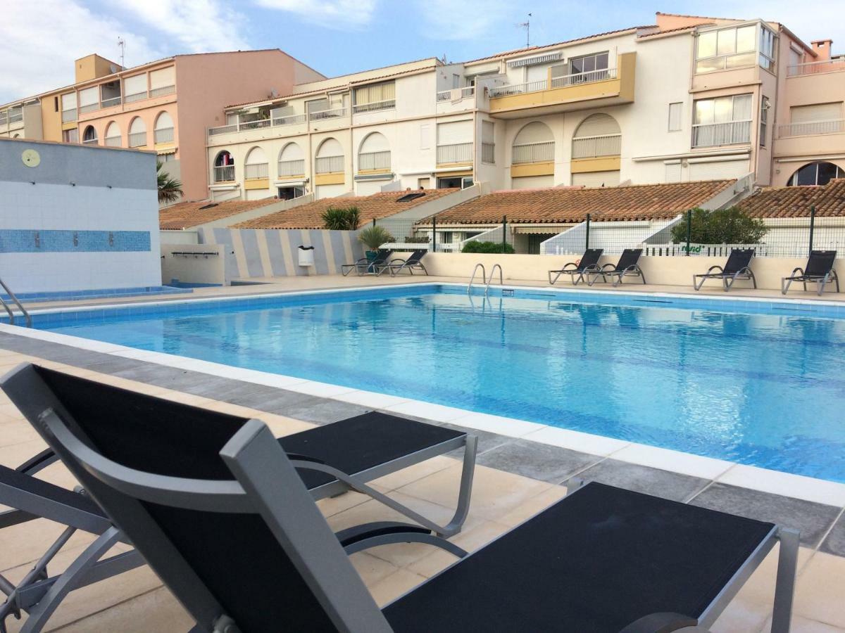 Naturiste Port Soleil Avec Piscine Agde Exterior photo